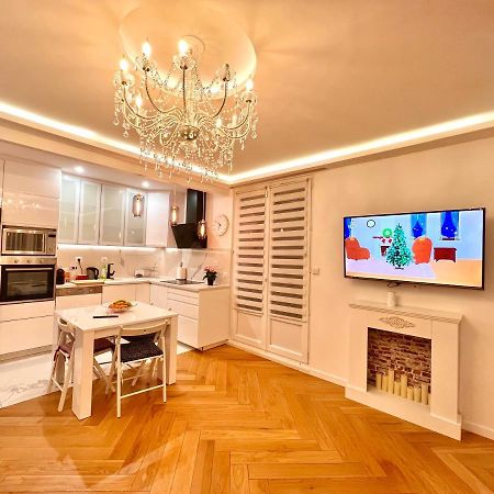 Alexandru Home Boissy-Saint-Léger Екстериор снимка